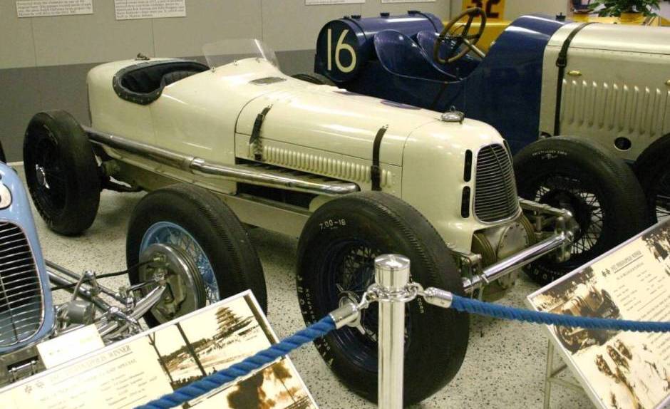 1932-indy-race-car-06841.jpg