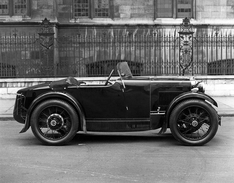 1932-season-MG-Midget-metal-paneled.jpeg