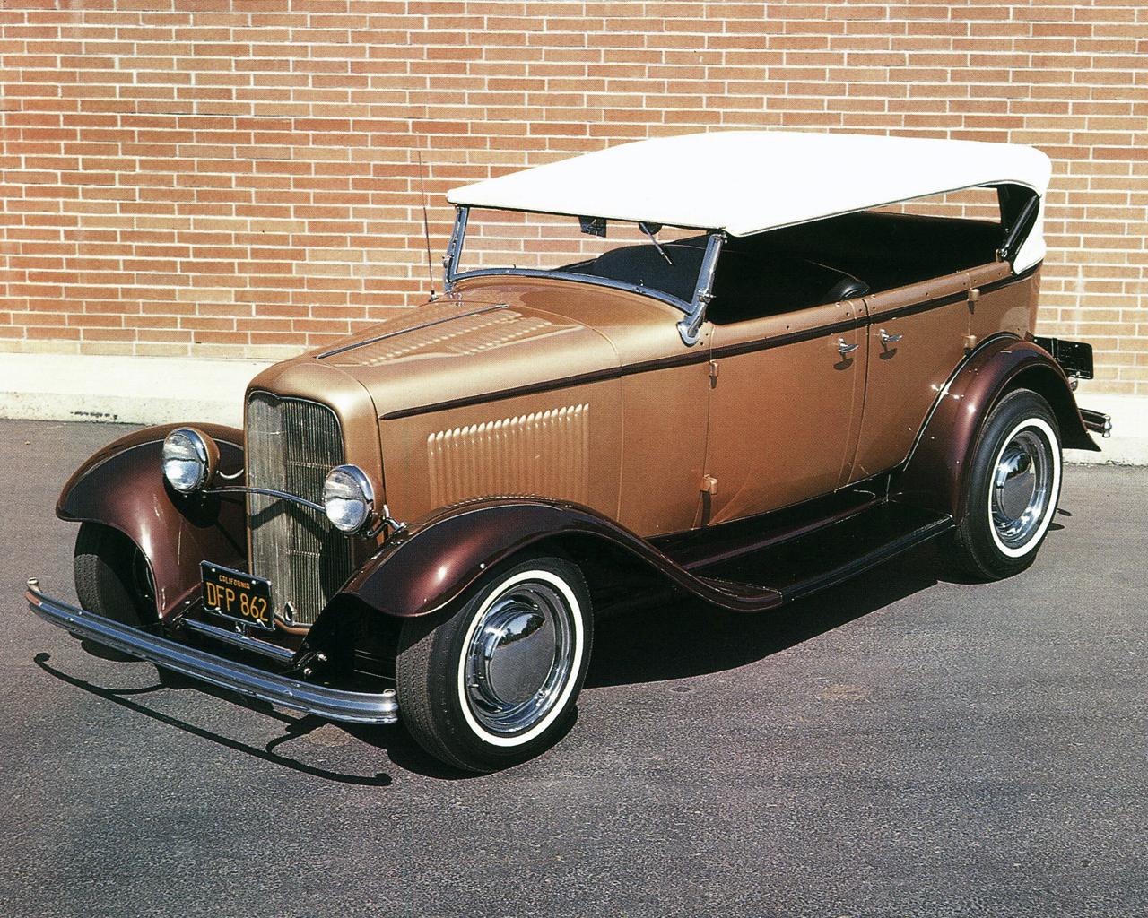1932_tub_brown.jpg