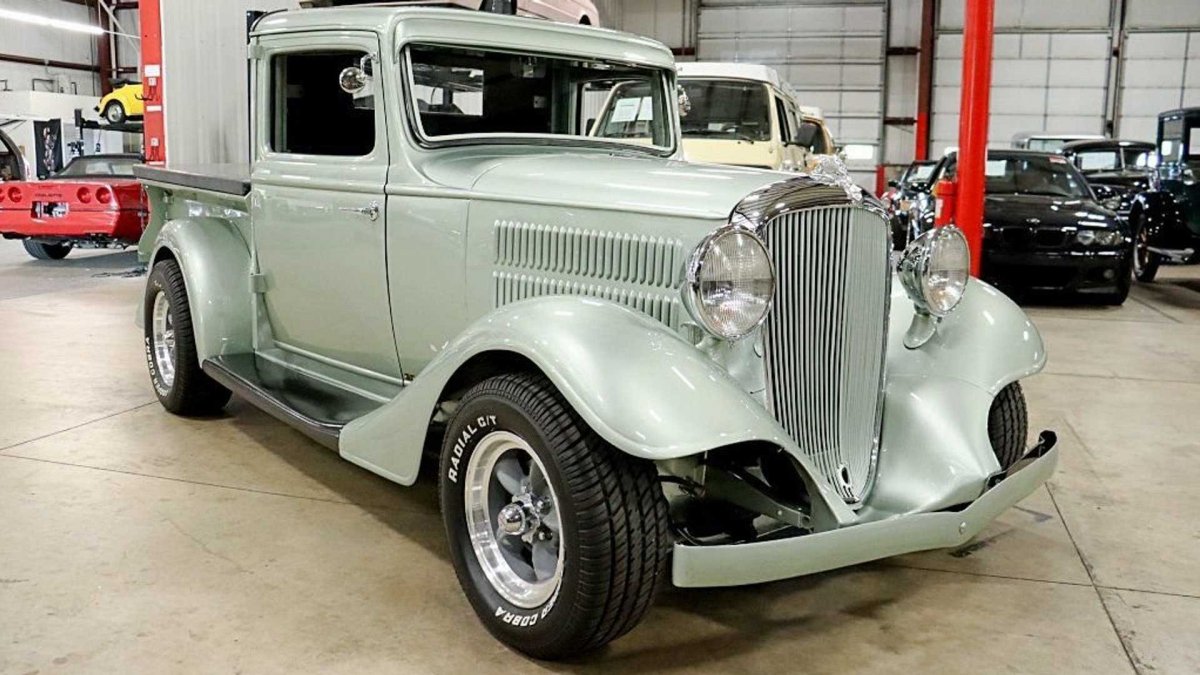 1933 Essex Terraplane pickup.jpg