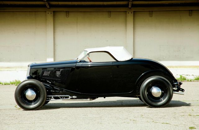 1933-ford-roadster-side-profile.jpg