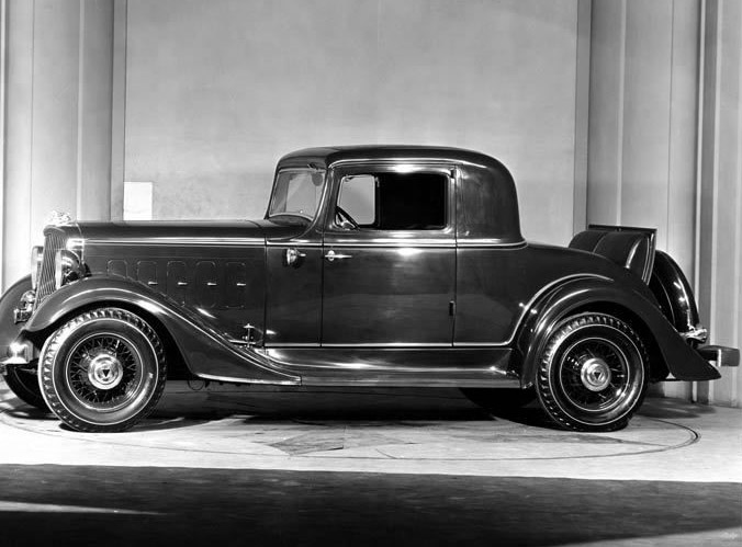 1933 Hudson Eight Standard Coupe Factory Photo.JPG