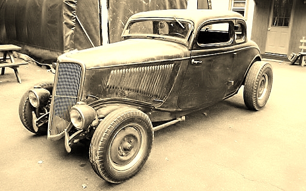 1934-Ford-Hot-Rod-630x393.jpg