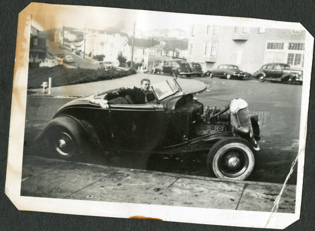 1934-Ford-roadster_vintage-photo-1024x750.jpg