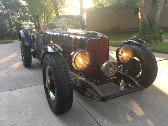 1934-vintage-racer-roadster-hot-rod-9.jpg