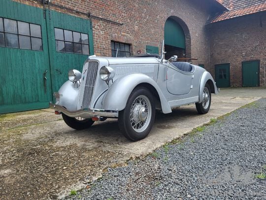 1936 r-ford-eifel-roadster-hebmuller-1931-1945.jpg