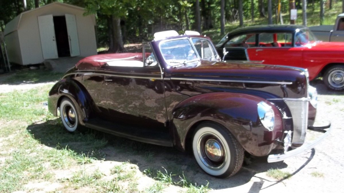 1940-ford-convertible-hot-rod-street-rod-classic-beautiful-machine-1.JPG