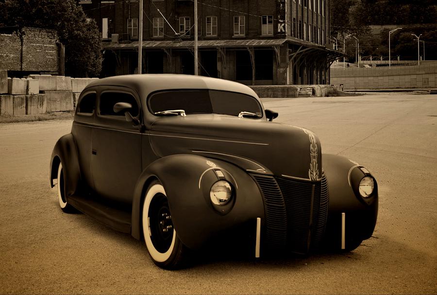 1940-ford-sedan-hot-rod-tim-mccullough.jpg