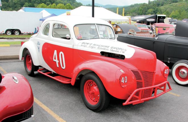 1940-ford-stock-car.jpg