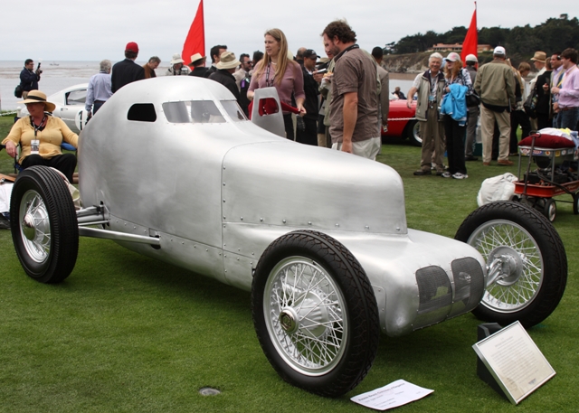 1940 Ralph Schenck Streamliner @ \'10 Pebble Beach Concours d\'Elegance (by Todd Olson).JPG