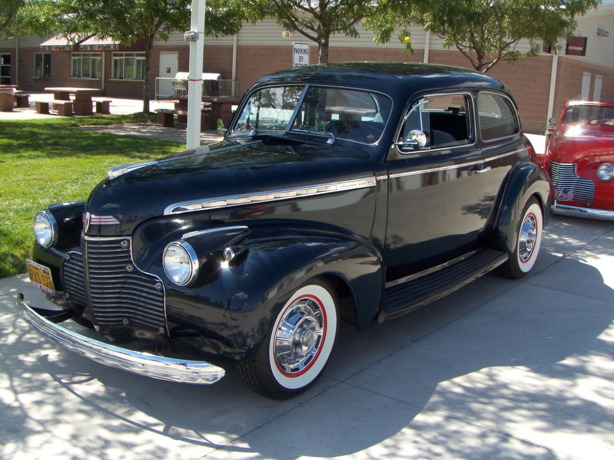 1940_2_door_2014.JPG
