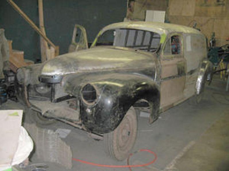 1941 Chev Sedan Delivery front.jpg