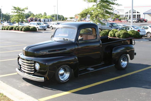 1949 Ford F1 002 (Small).jpg