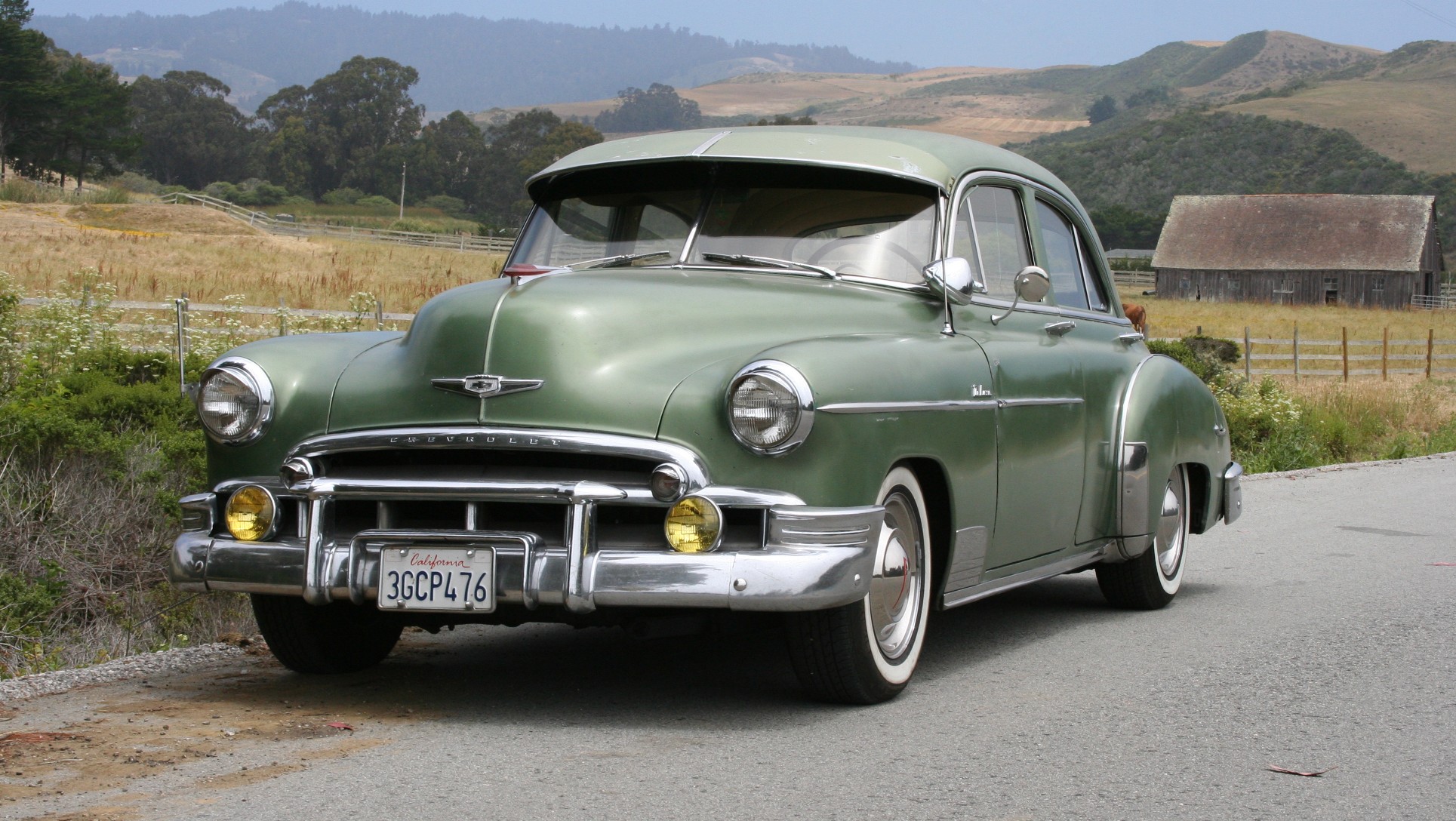1949 GREEN 4DR SEDAN  (38).JPG