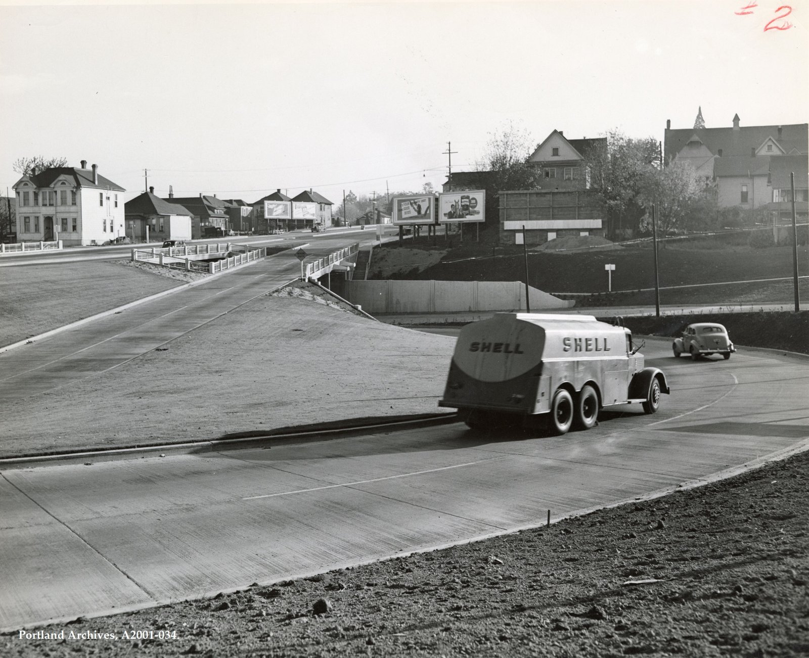 !!!!!!!!1949-oct-31_sw-naito-pkwy-at-sw-gibbs-st.jpg