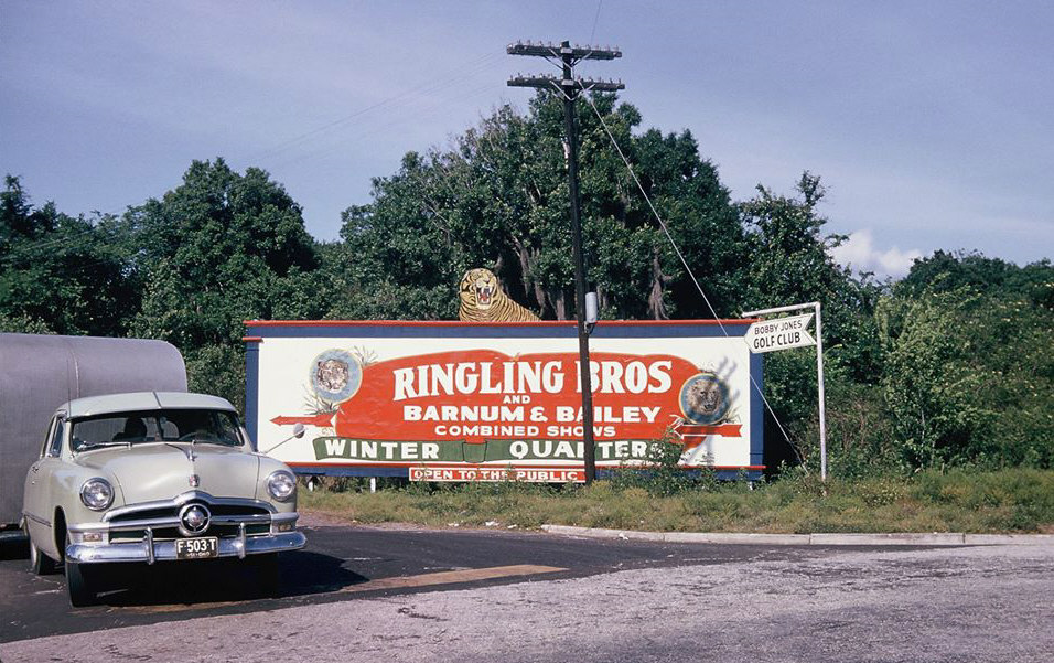 1950 billboard Circus Ford.jpg