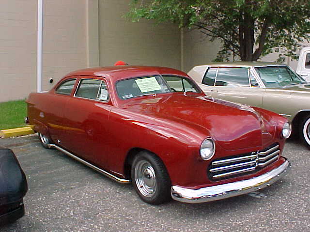 1950-ford-custom2dr-bebop01-1b.JPG