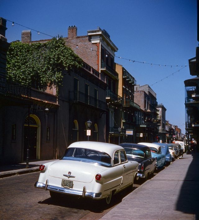 1950s-american-street-scenes-24.jpg