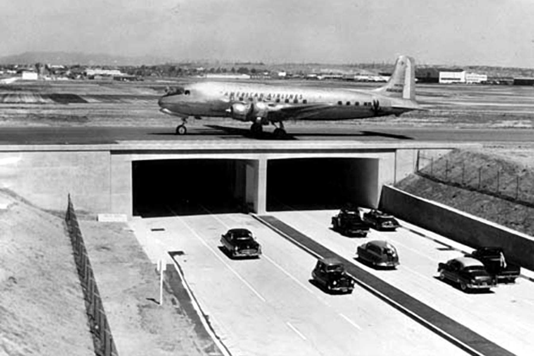 1950s LAX tunnel.jpg