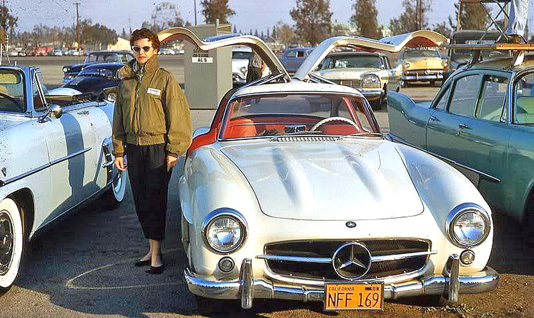 1950s-Mercedes-Gullwing.jpg