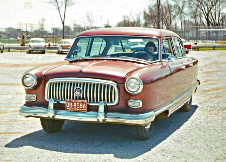 1950s-Nash-Four-Door-Sedan-760x547.jpg