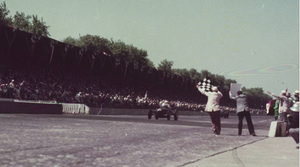 1951-1.JPG