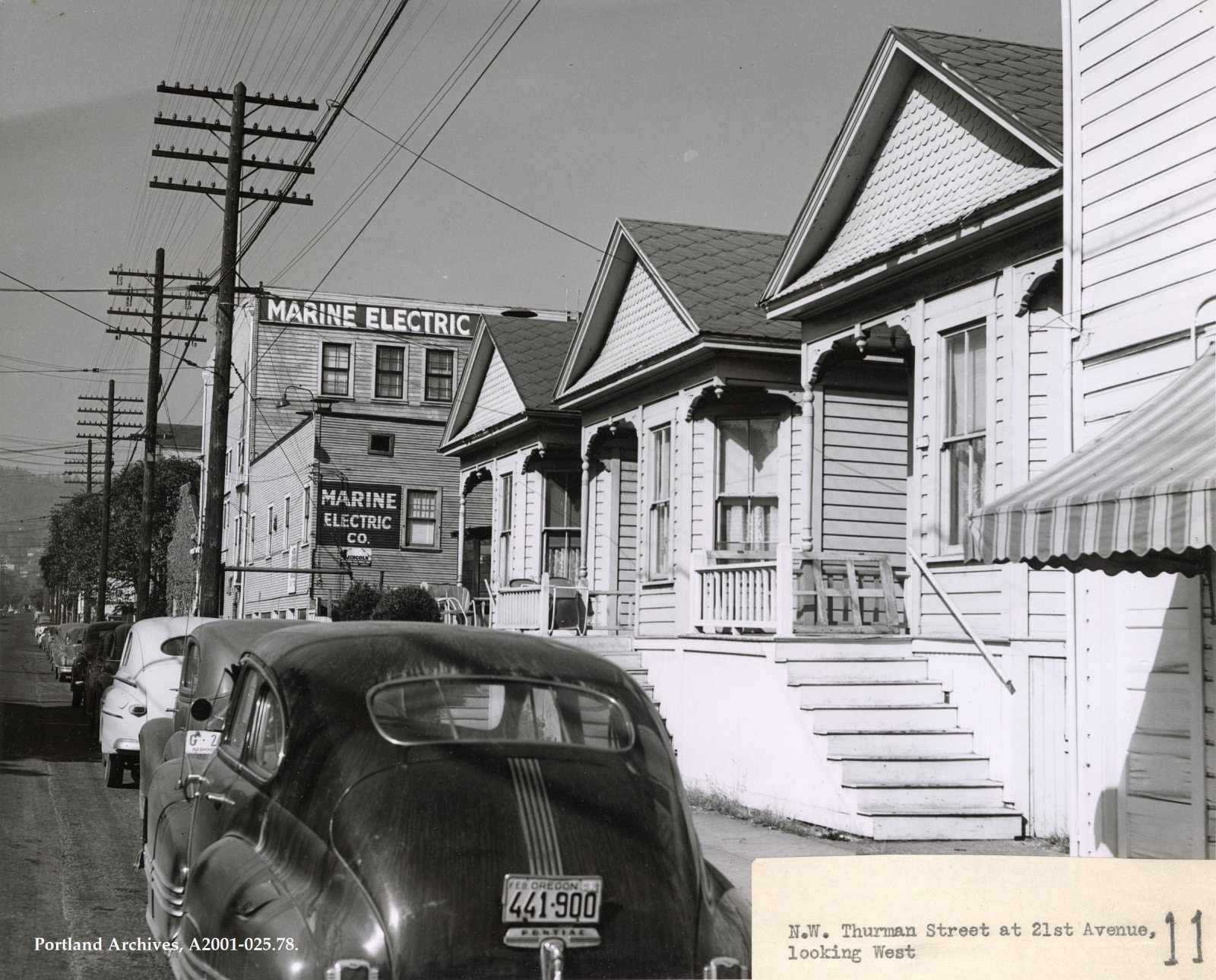 1951-c_nw-thurman-st-at-21st-ave-looking-west.jpg