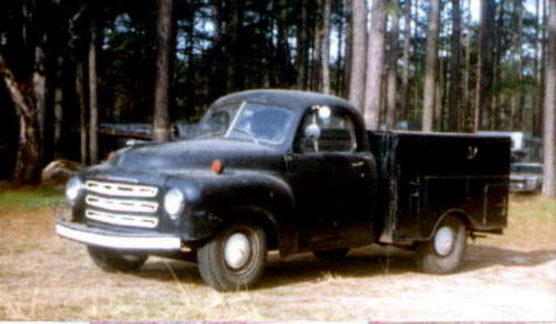 1952_Studebaker-2R-Pick-Up-Black-fvl-[UtilityBed].jpg