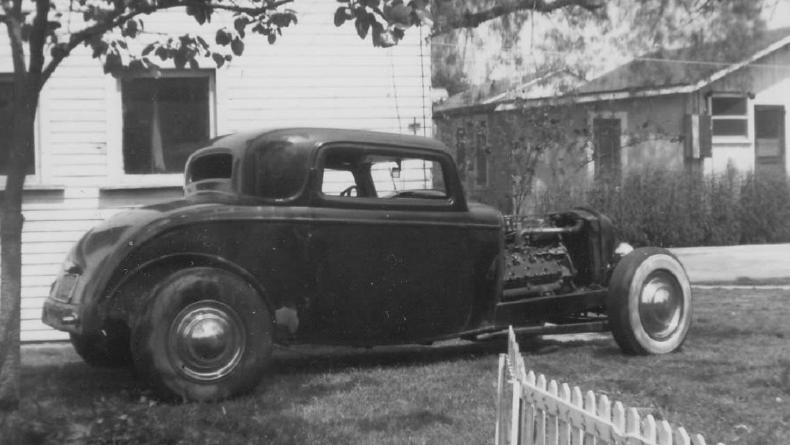 1953 Bell Gardens, CA 1932 Ford 3W.jpg