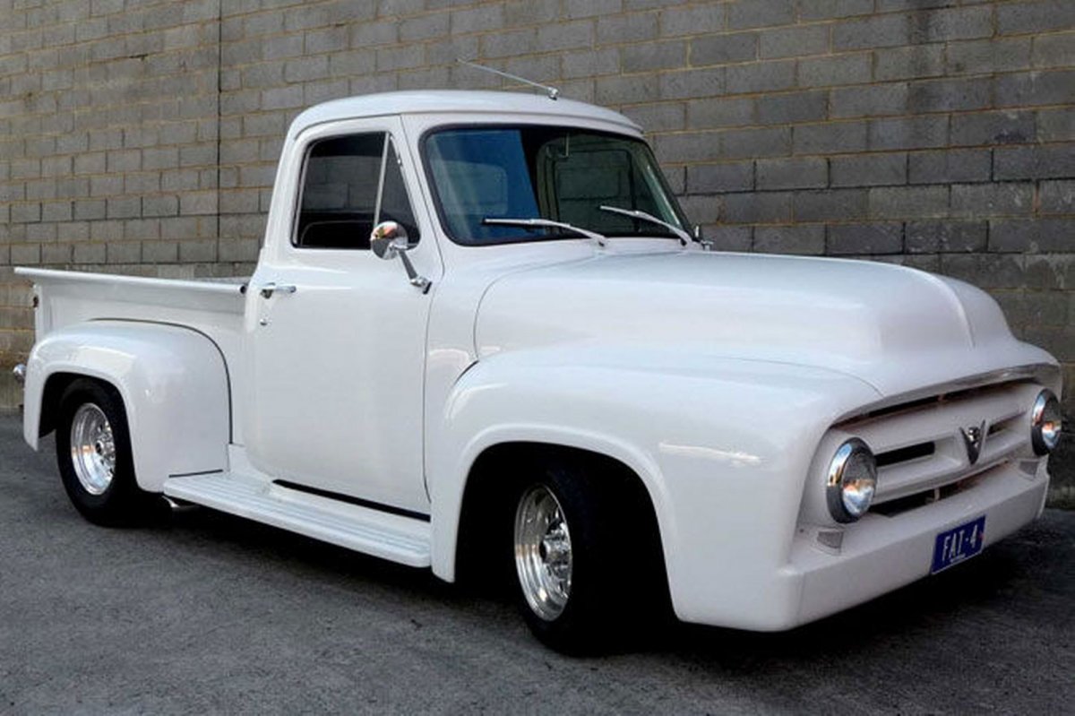 1953-ford-f100-custom-utility.jpg