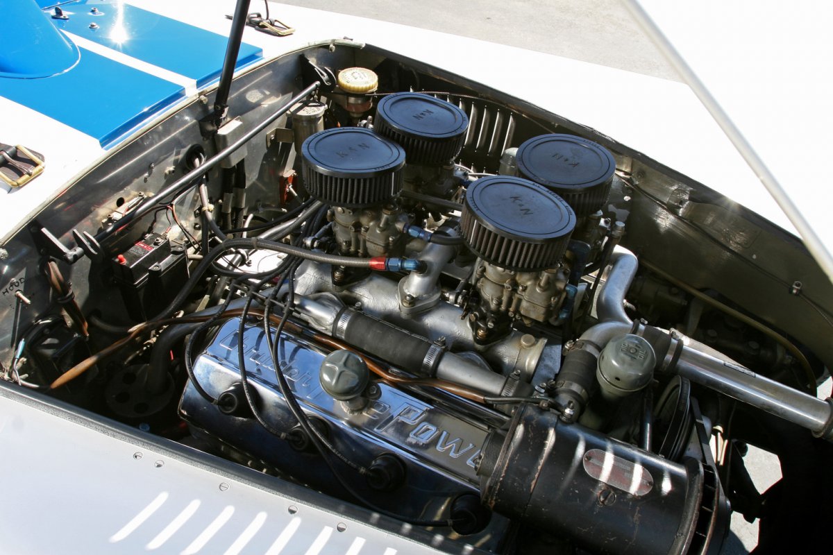1953_Cunningham_C4R-8-15361.jpg