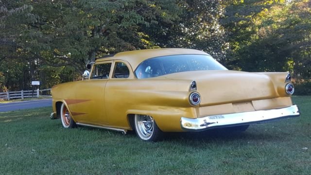 1955-ford-customline-chopped-12.jpeg