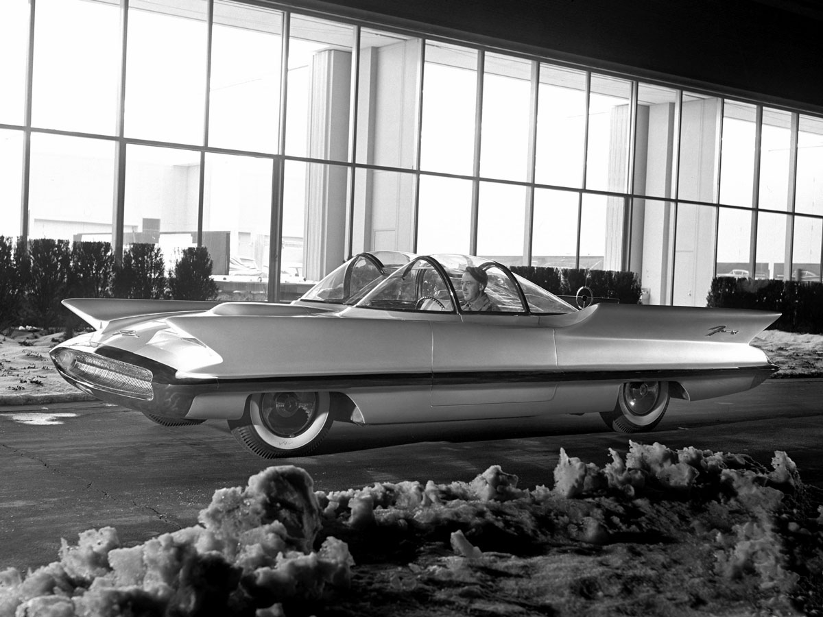 1955-lincoln-futura-concept-car-7.jpg