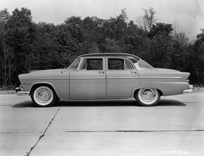 1955 Plymouth Belvedere (1).jpg