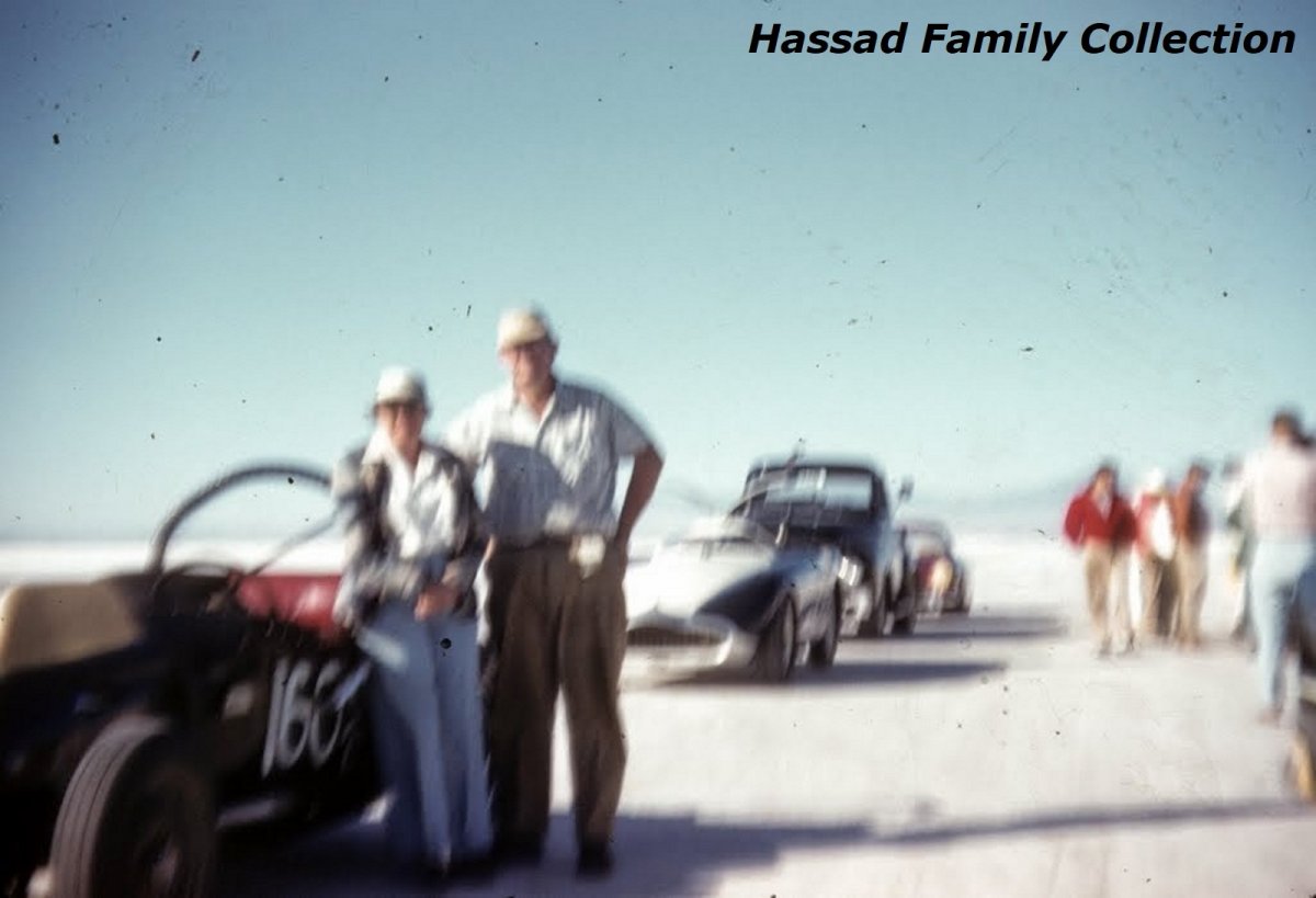 1956 - #160 Ira Hassad's C Gas Roadster in line for start (2).jpg