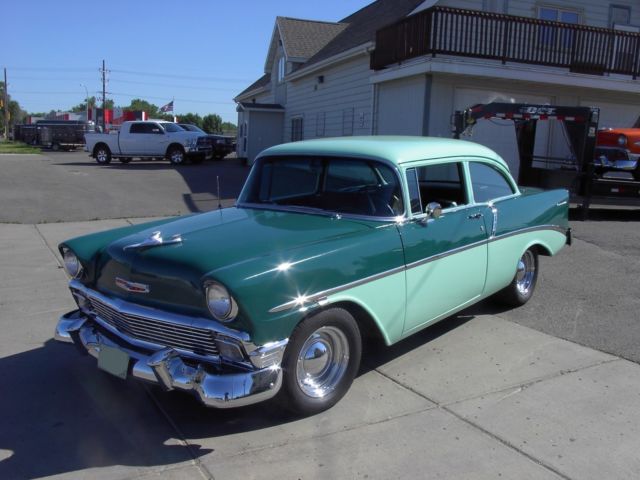 1956-56-chevy-chevrolet-belair-150-210-sedan-post-hardtop-350-700r-super-nice-3.jpg