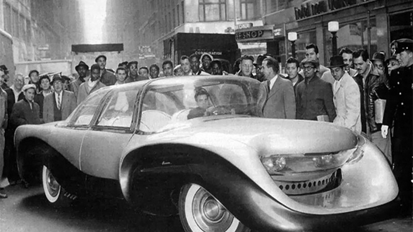 1957-aurora-safety-car1.jpg