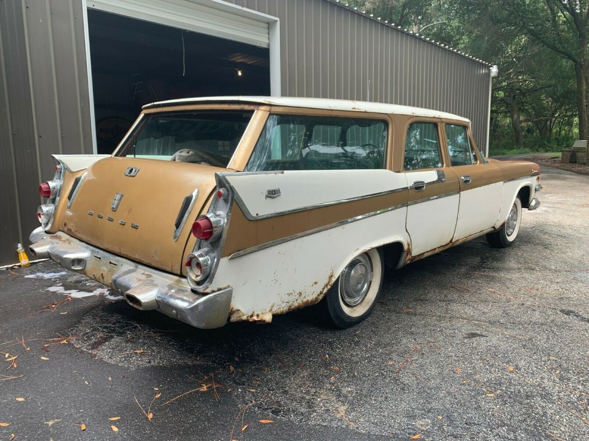 1957-dodge-sierra-d-500-hemi-wagon-3.jpg