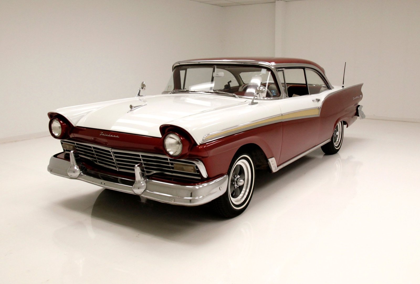 1957-ford-fairlane (12).jpeg