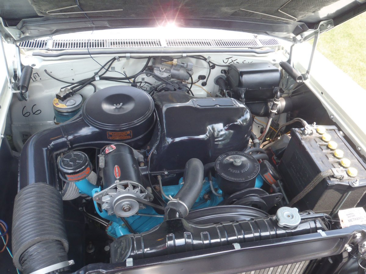 1957 pontiac Fuel injection.jpg