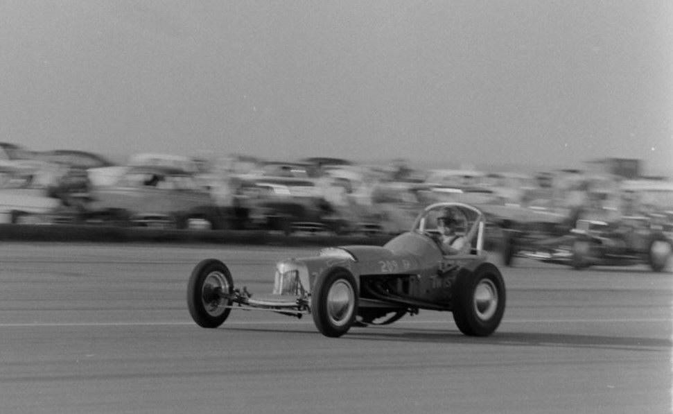 1957 Santa Ana dragster 30a T&W Garage.jpg