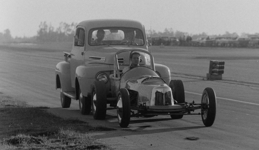 1957 Santa Ana dragster 30b T&W Garage.jpg