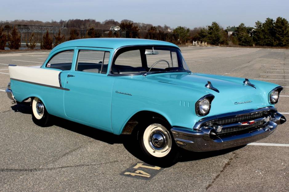 1957_chevrolet_150_2-door_sedan_15809592101c1fb4e149ebcfIMG_8195.jpeg