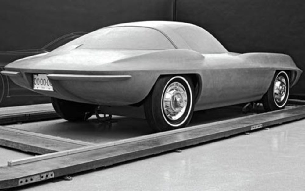 1957_xp84_Corvette_Clay-1.jpg