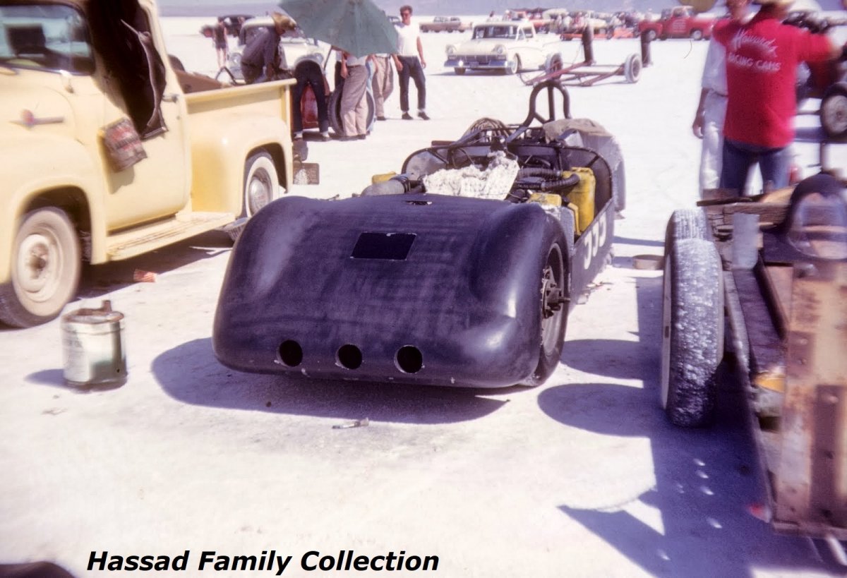 1958 - #555 Thompson & Voigt E Streamliner.jpg