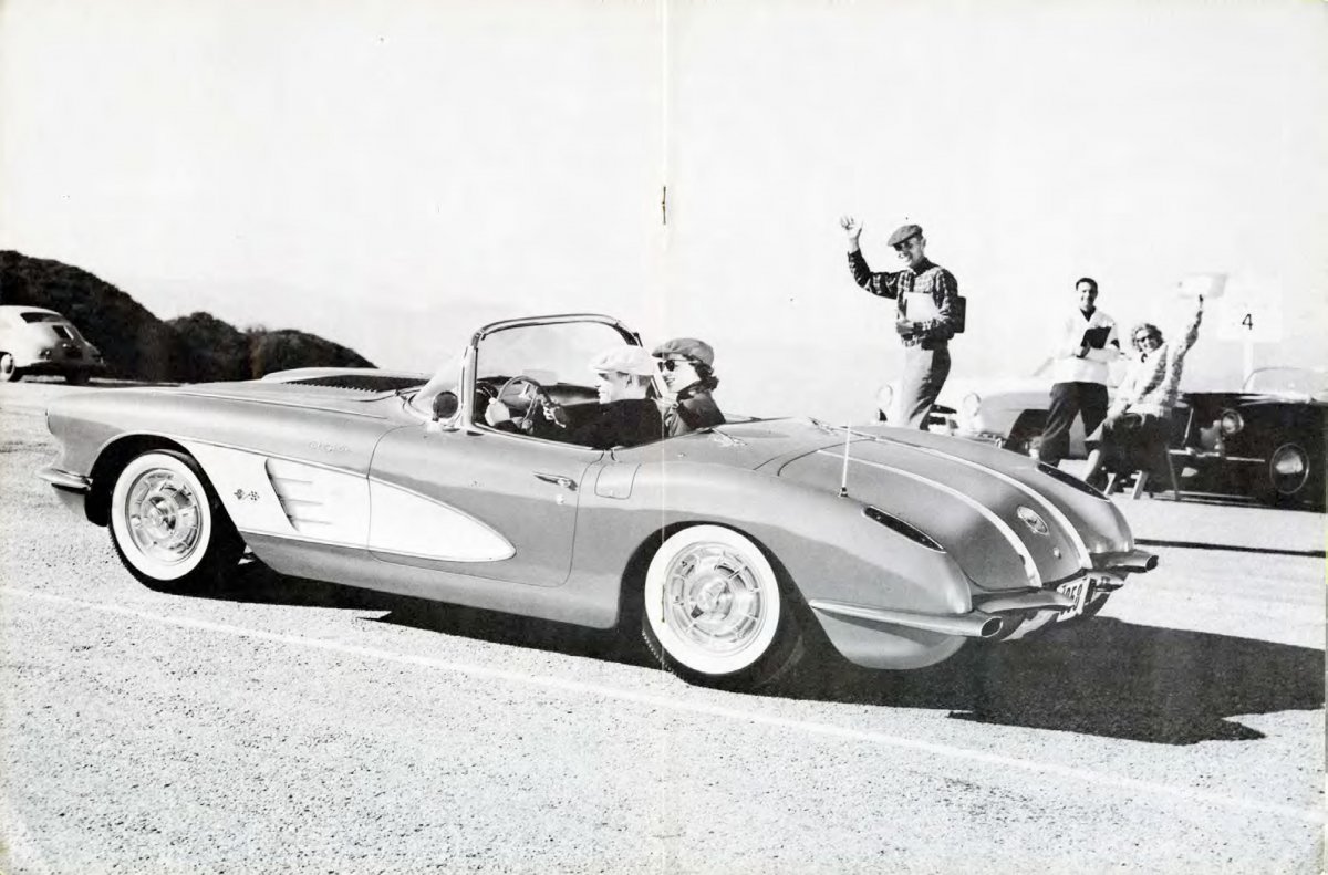 1958-Corvette-News-2-1_02.jpg