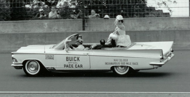 1959BuickPaceCar02.jpg