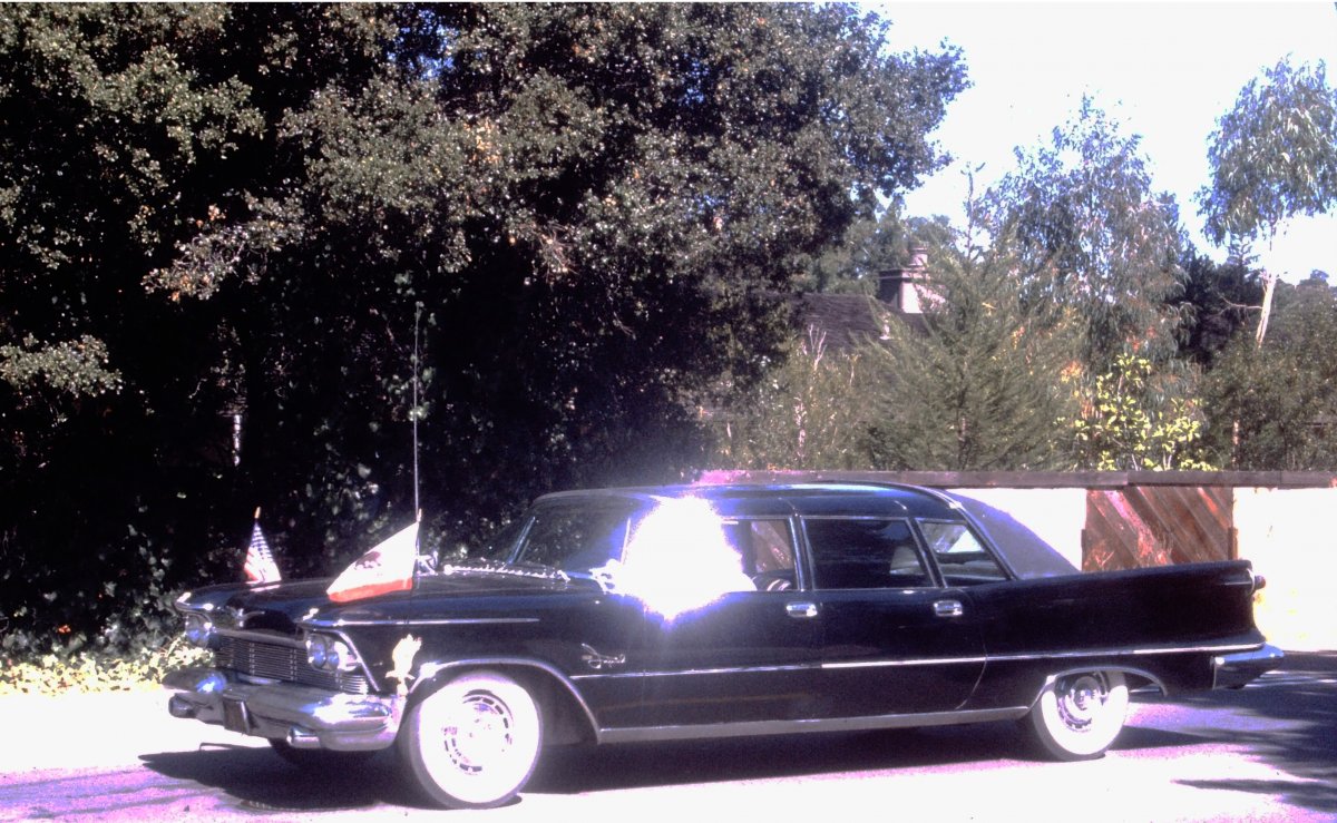 1960 Chry Limo.jpg