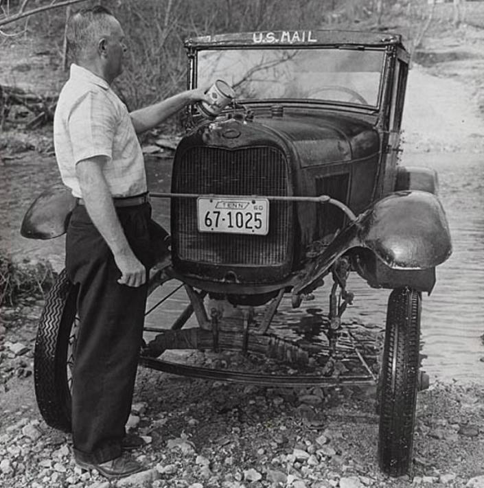 1960 Tennesse postman 1.jpg