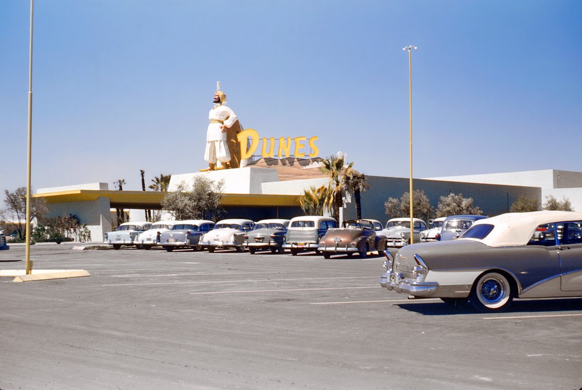 1960s%20Dunes%20Las%20Vegas.jpg